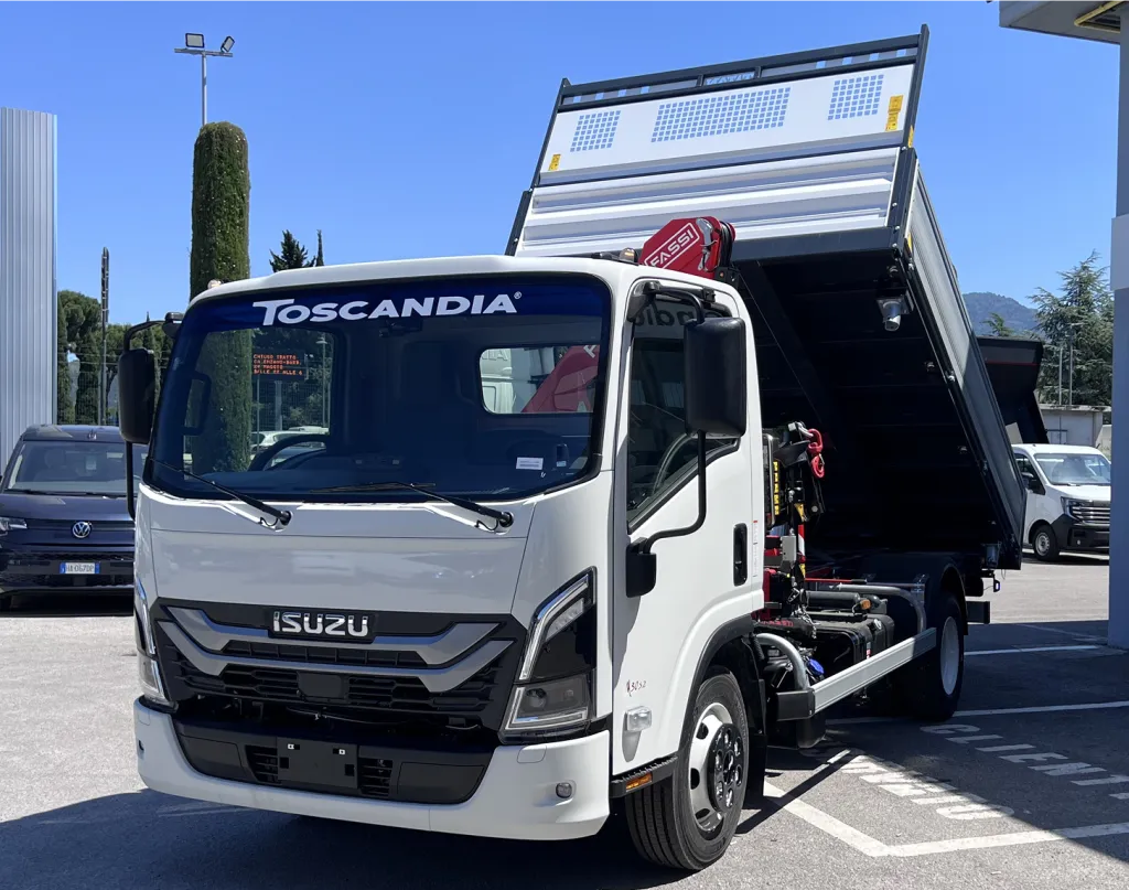 ISUZU M30